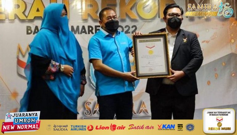 Ilustrasi cara menulis footnote dari jurnal dengan format yang tepat dan benar untuk memudahkan penulisan karya ilmiah