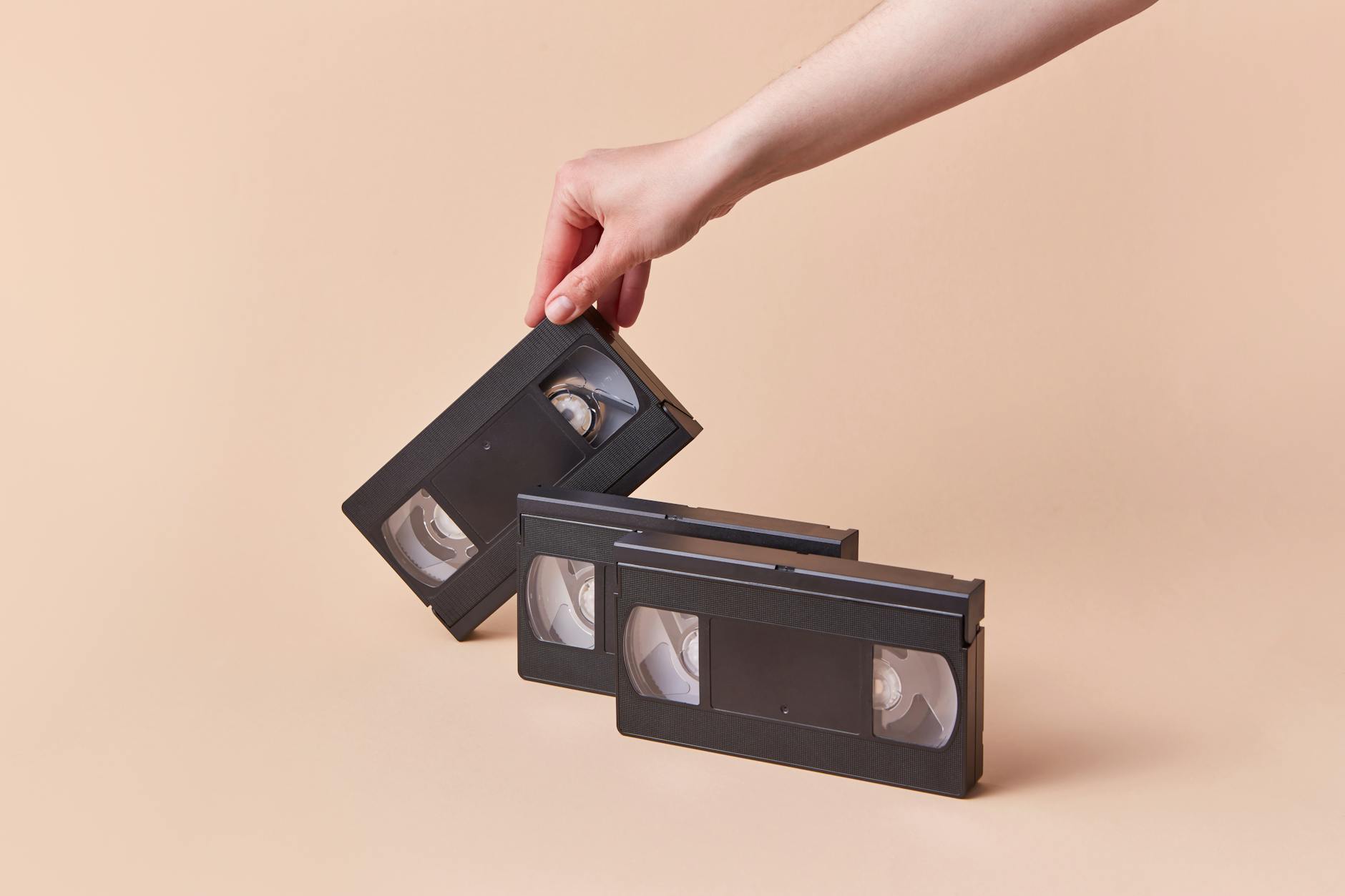 Template video aesthetic dengan desain modern, warna pastel, dan animasi halus untuk konten kreatif.